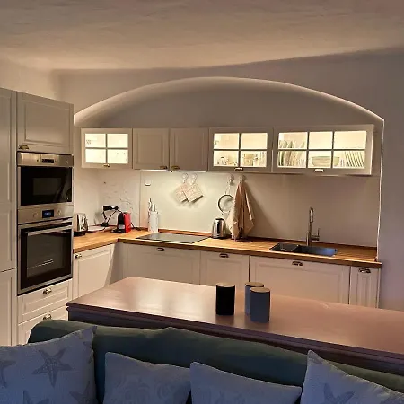 Apartment Avalon Holidays *
